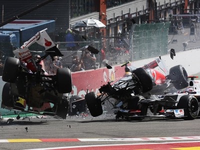 Fernando-Alonso-left-and--005.jpg